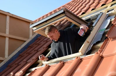 Pose de fenêtres de toit Velux à Parcey